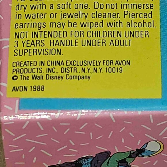 NIB AVON Vintage 1988 Disney Minnie Mouse Pierced Earrings NOS Totally Studs - Picture 3 of 3